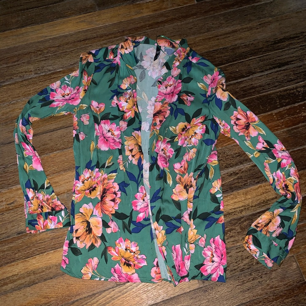 Green floral Zara blouse